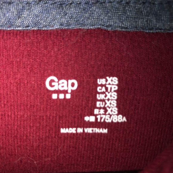 men’s maroon Gap hoodie! - Picture 2 of 2